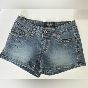 Cute mini Jean shorts, Daisy Duke shorts - Jr size 1